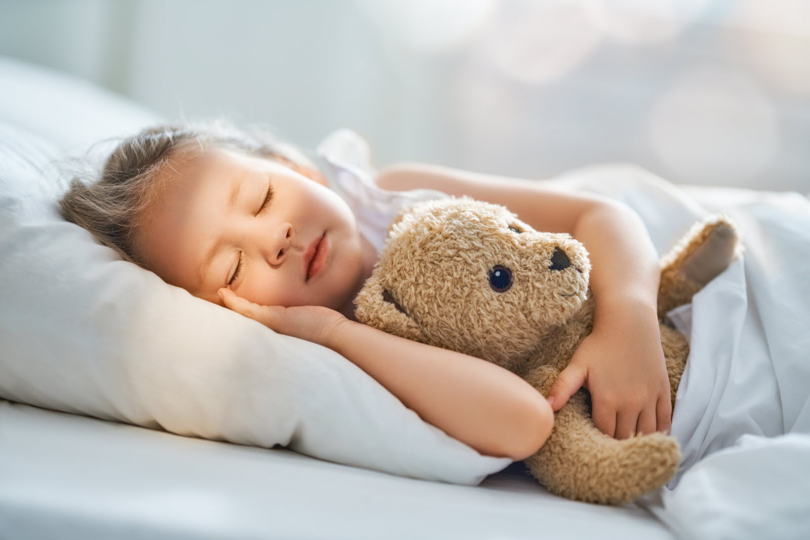 Sommeil et rythme de vie des jeunes enfants Sommeil et rythme de vie des jeunes enfants